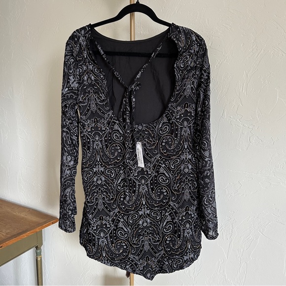 EMBELLISHED MINI DRESS (NWT) - Picture 4 of 5